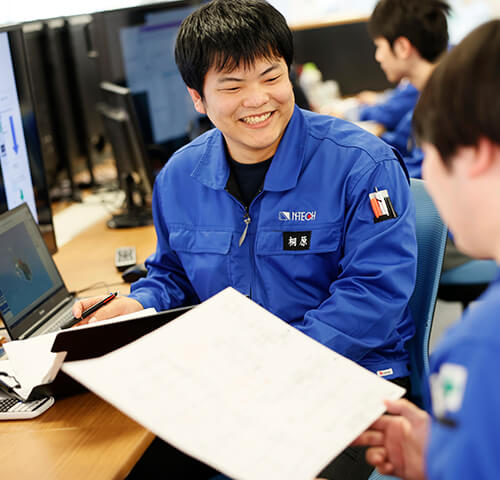 建築の分野から、機械設計の道へ。